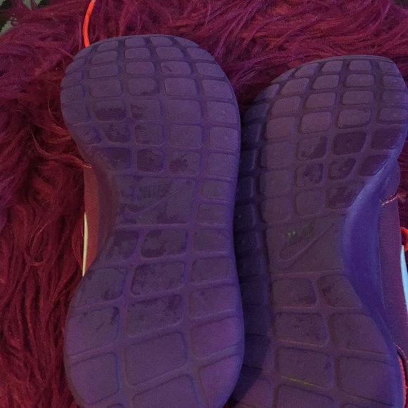 NIKE Red/Purple Roshé Sneakers Size 7.5 Original - Picture 7 of 8